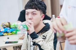 开云体育平台APP-无懈可击，选手技压群雄横扫全场的简单介绍