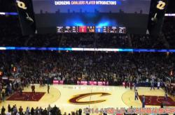 开云体育入口-骑士翻盘北京队，詹姆斯点燃赛场